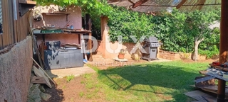 ISTRA, ROVINJ - 2 apartmaja in studio v središču Rovinja s terasami in vrtom!
