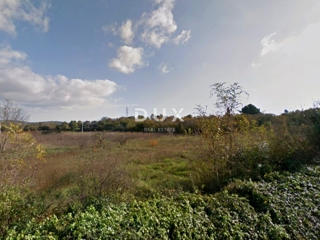 ISTRA, ROVINJ - Gradbeno zemljišče v predmestju