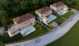 ISTRA, POREČ - Tri parcele z gradbenim dovoljenjem