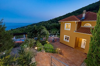 OPATIJA, VEPRINAC - Čudovita počitniška vila s pogledom na Kvarner