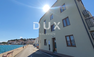 TISNO, MURTER – APARTMA V 1. VRSTI DO MORJA, IDEALEN ZA TURISTIČNI NAJEM!