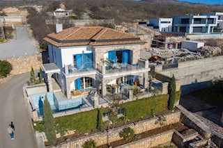 CRIKVENICA - Ekskluzivna družinska vila s čudovitim panoramskim pogledom na morje