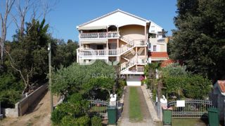 ZADAR, ZATON - Apartmajska vila ob morju