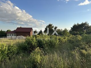 ZADAR, VRSI - Gradbeno zemljišče v mirnem okolju