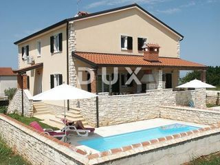Lovrečica, Umag, 197m2