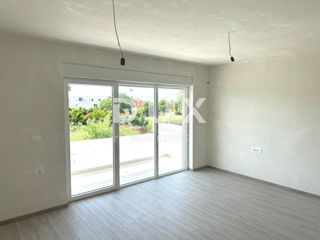 ISTRA, MEDULIN - 2-sobno stanovanje z dnevno sobo 61 m2, 1. nadstropje - NA KLJUČ!!