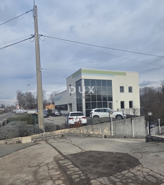 MATULJI, JURDANI, MUČIĆI - poslovna hala 600m2 + urejen vrt in parkirišče 1100m2