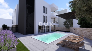 ZADAR, PETRČANE - Novogradnja 2. red do morja! Punta Skala! S1