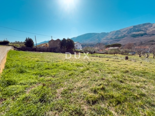 OTOK KRK, DRAGA BAŠĆANSKA - Zazidano gradbeno zemljišče