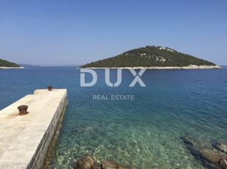 MALI LOŠINJ - Hiša s tremi apartmaji v mirnem delu otoka