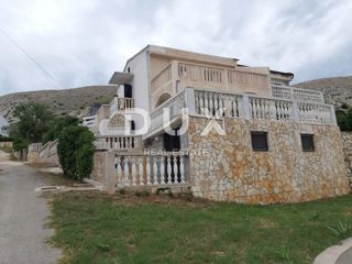 OTOK PAG, PAG - Dvojček hiše za adaptacijo s pogledom na morje