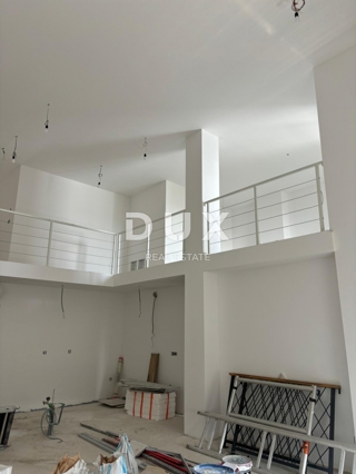 Stanovanje Centar, Pula, 166m2