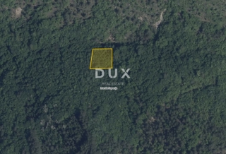 ISTRA, PAZIN, CEROVLJE – Zemljišče 1.075 m², gozd