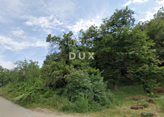 OPATIJA, LOVRAN - gradbeno zemljišče 2.078 m2 s pogledom na morje in GRADBENIM DOVOLJENJEM za samostojno hišo z bazenom! PRILOŽNOST!