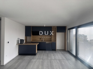 RIJEKA, KRIM - Penthouse v novogradnji