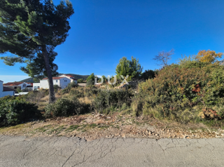 Zemljišče Tribunj, 903m2