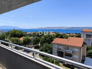 NOVI VINODOLSKI - Odlično stanovanje v centru Novega Vinodolskega s pogledom na morje