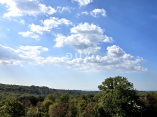 ISTRA, BUJE - Gradbeno zemljišče na atraktivni lokaciji