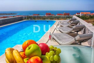 OTOK PAG, NOVALJA - 3S+DB apartma z bazenom