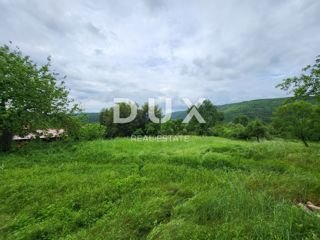 ISTRA, BUZET - Prostorno zazidljivo zemljišče na robu gradbenega območja