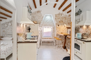 Stanovanje Rovinj, 51m2