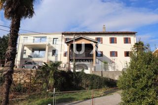 OPATIJA, POBRI - Vila iz leta 1886 s kamnitimi starinami