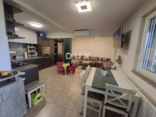 SVETA NEDELJA, ŽITARKA - Trisobno stanovanje s teraso in vrtom