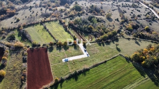 ISTRA, ŽMINJ - Gradbeno zemljišče z dovoljenjem in projektom