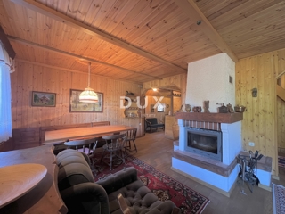 GORSKI KOTAR, DELNICE, OKOLICA - Hiša na robu narodnega parka