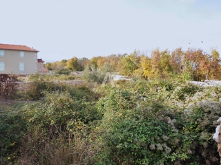 Dobirnj, okolica, zazidljivo zemljišče na mirni lokaciji!! ID 490