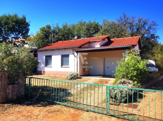Malinska, okolica, očarljiva samostojna hiša na mirni lokaciji!! ID 530