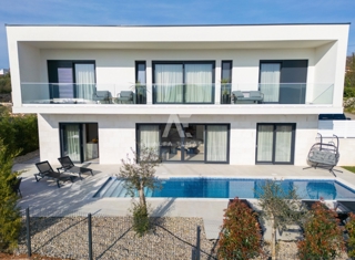 Krk, okolica, luksuzna vila z bazenom na mirni lokaciji!! ID 384