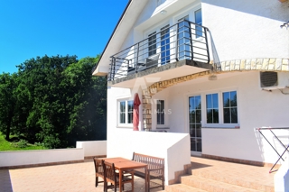Vrbnik, okolica, lepa samostojna hiša s pogledom na morje!! ID 254