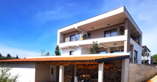Samostojna mediteranska vila z bazenom na Krku - ID 400