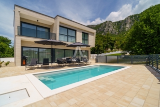 Crikvenica, okolica, impresivna vila s pogledom na morje! ID 618