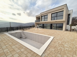 Crikvenica, okolica, impresivna vila s pogledom na morje! ID 618
