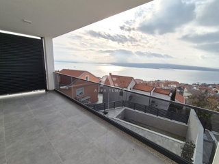 Crikvenica, stanovanje s čudovitim pogledom na morje! ID 618