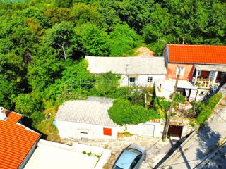 Zemljišče z hižami, Bribir, Vinodolska Općina, 1.471m2