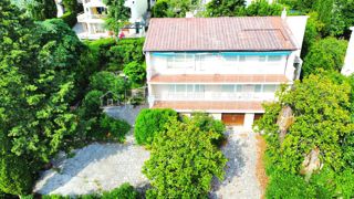 Hiša Selce, Crikvenica, 300m2
