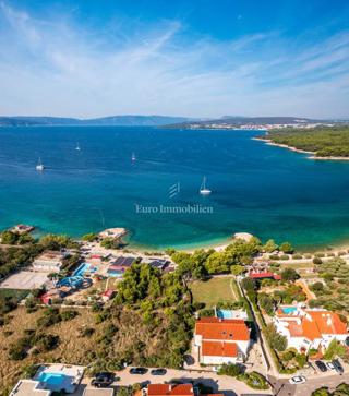 Punat - hiša tik ob plaži - TOP lokacija
