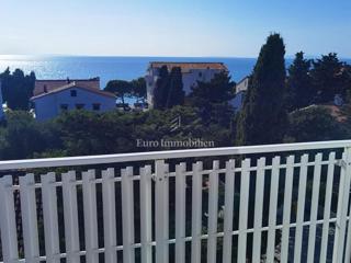 Novalja - apartma s pogledom na morje v bližini plaže