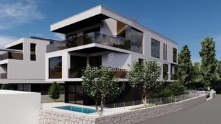 Gradbeno zemljišče s projektno dokumentacijo