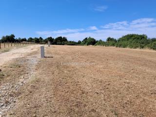 Stavbno zemljišče – 841 m² – Vodnjan