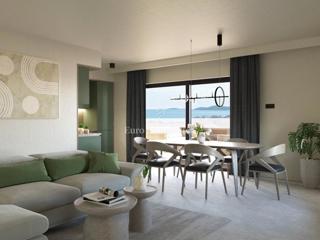 Vodice, apartma blizu plaže - novogradnja!