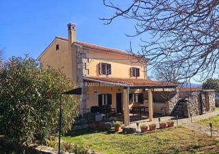 Otok Krk - samostojna hiša s čudovitim vrtom