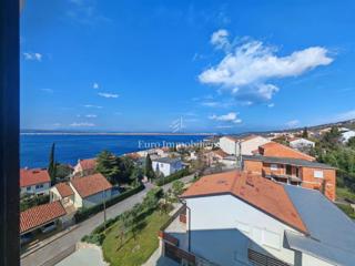 Dramalj - apartma 200 m od morja