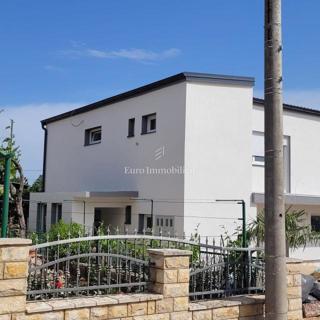 Apartmaji na mirni lokaciji - Posedarje