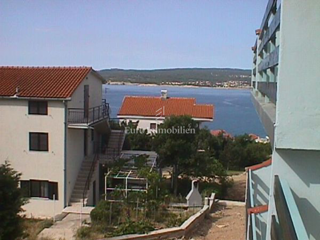 Crikvenica - studio apartma z balkonom