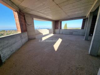 Tar, Stanovanje v novogradnji v prvem nadstropju