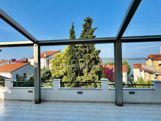 Crikvenica - čudovito stanovanje 80 m od morja